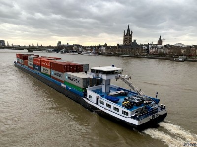 EuropeanRiverContainerShip1.jpg