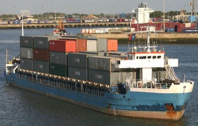 HydrolicElevatedFrontWheelHouse_200teu_sea_river_container_vessel_2003120.jpeg